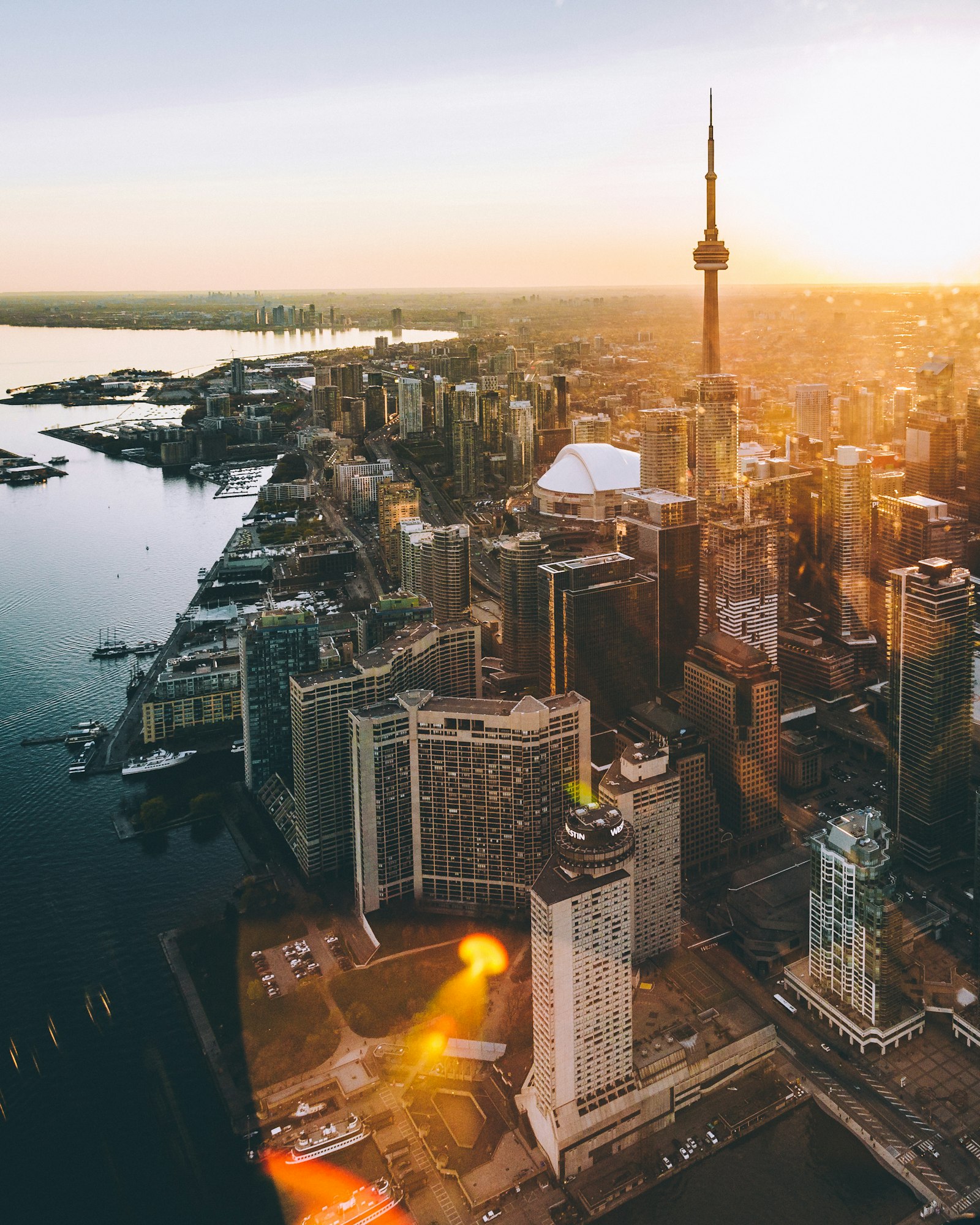 University of Toronto and Waterloo, Toronto-Waterloo corridor
